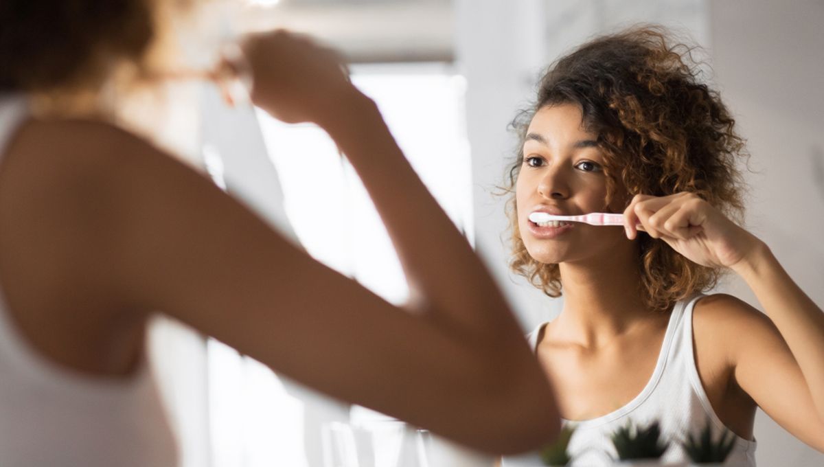 Fluoride-Free Toothpaste Shows Equal Effectiveness to Conventional Options