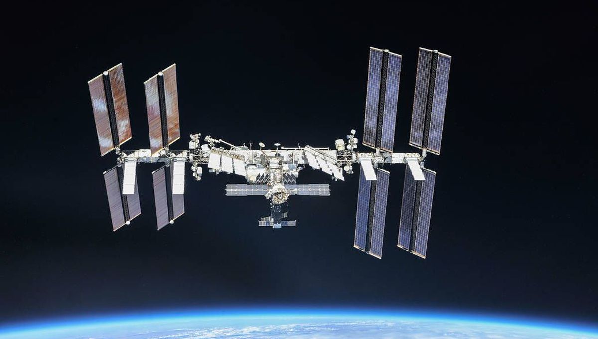 NASA Refutes Russian Claim of US Astronaut Drilling Hole in ISS for Early Return
