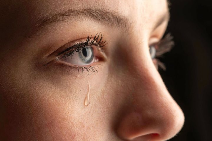 Micrometers-Thin Battery to Power Smart Contact Lenses, Harnessing Human Tears for Charging