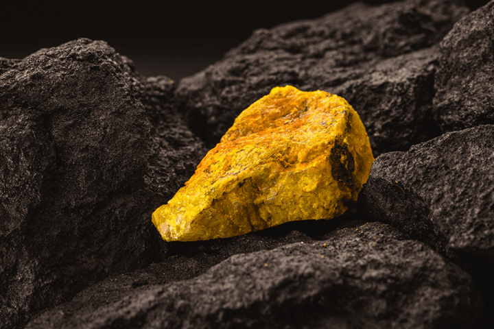 Scientists Discover Method to Extract Uranium from Oceans