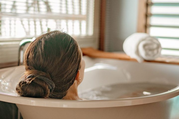 Finding the Perfect Duration for a Relaxing Bath