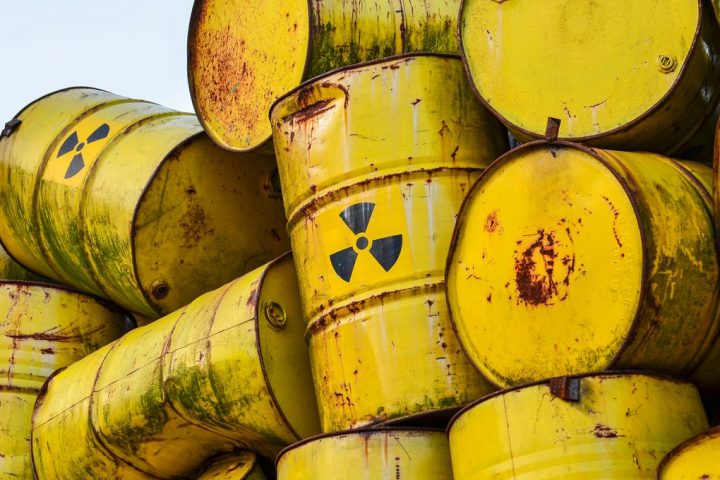 Diamond Batteries Made From Nuclear Waste Show Promise, But Are the Claims Reliable