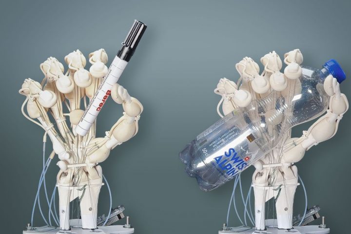 3D-Printed Robot Mimics Human Hand with Tendons, Ligaments, and Bones