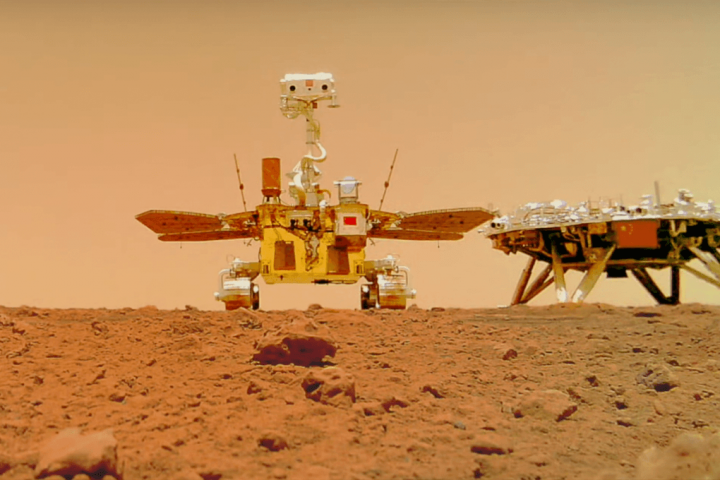 Chinese Rover Discovers Buried Polygonal Structures on Mars