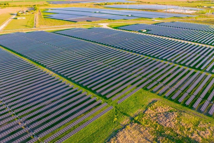 Solar Power Outperforms Coal in Texas for Entire Month for First Time